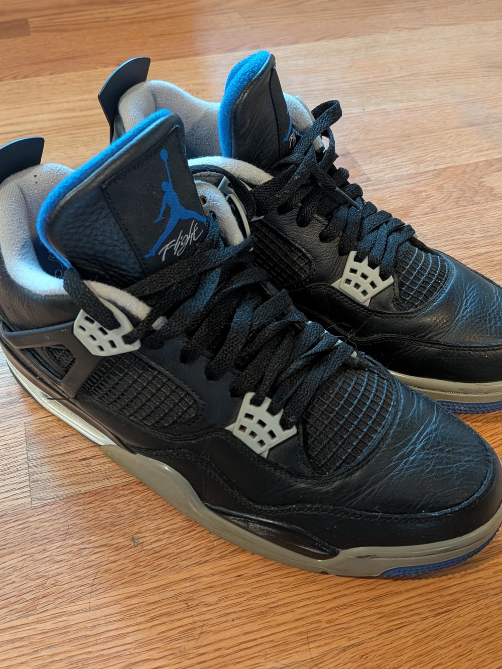 Jordan Retro 3s Black Moto With Blue And Grey Features Size 10.5 Men's